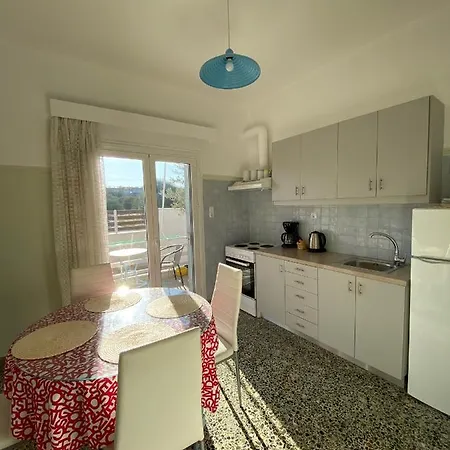 Mpanos Sea Apartment 1 Лутра-Ореас-Эленис Экстерьер фото