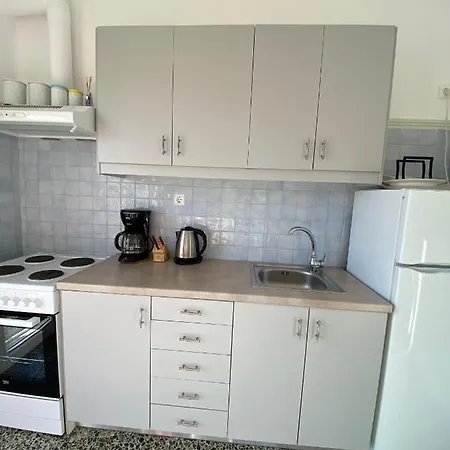 Mpanos Sea Apartment 1 Лутра-Ореас-Эленис Экстерьер фото