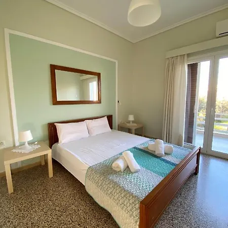 Mpanos Sea Apartment 1 Лутра-Ореас-Эленис Экстерьер фото
